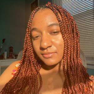 Meet your Posher, Cassandra